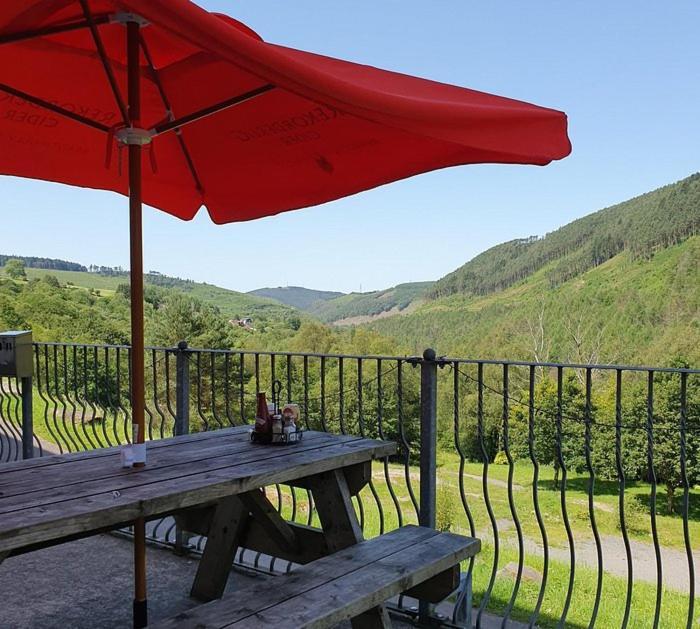 Afan House Vila Pontrhydyfen Exterior foto